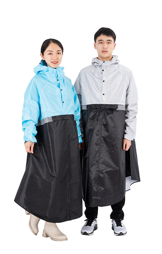 Impermeable largo de poli&eacute;ster/PU 8225